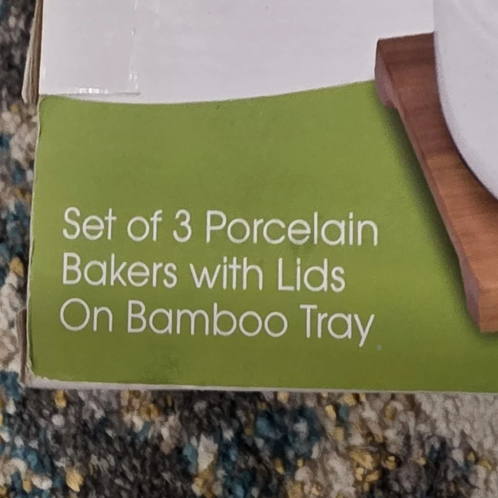 Bamboo essentials Set of 3 Porcelain Bakers with Lids On Bamboo Tray